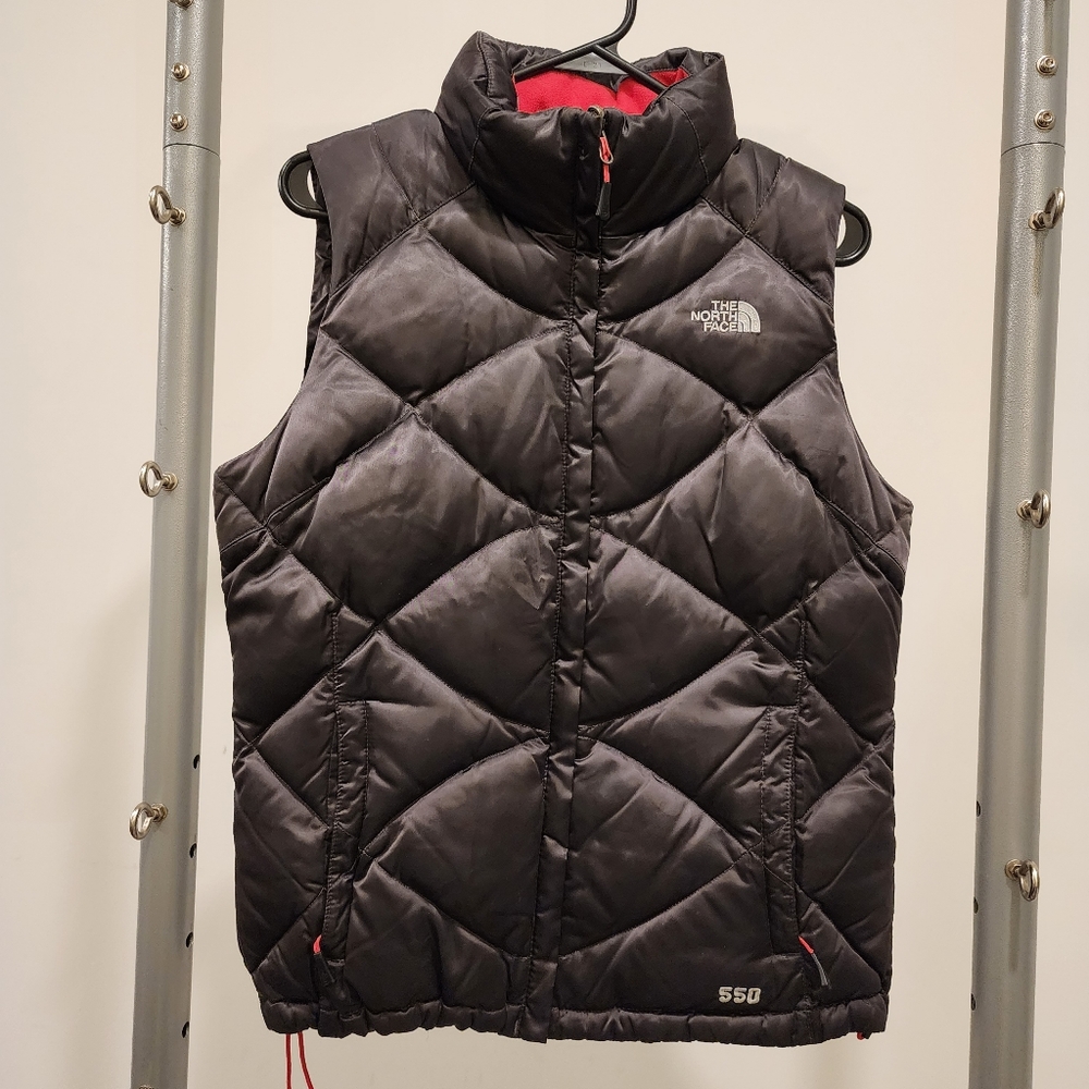Northface women's 550 puffer vest, Size M